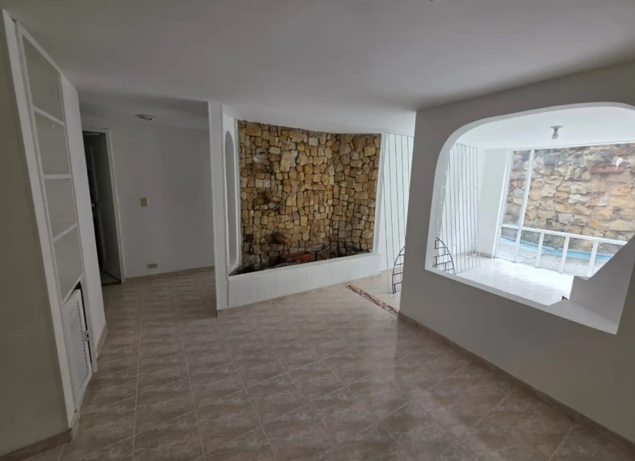 Apartamento en venta en Alhambra, Bogotá · foto 6 de 9