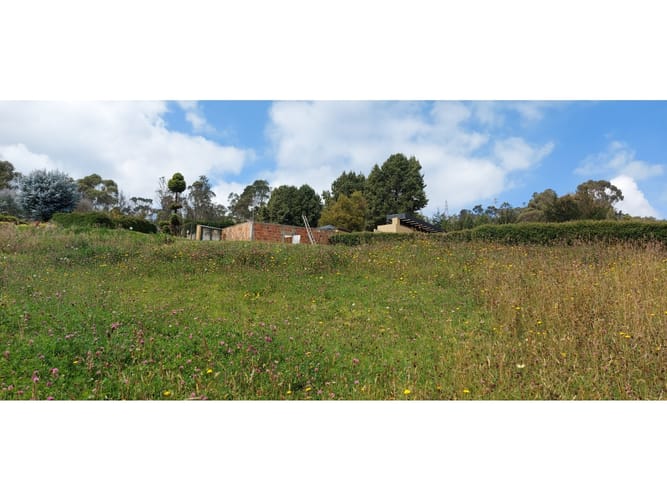 Lote en venta en El Libano, La Calera, 2457 m² · foto 5 de 5