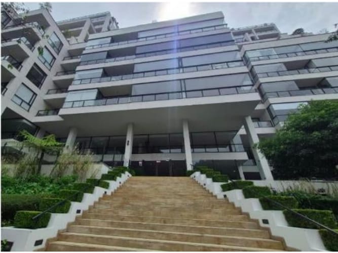 Apartamento en venta en Usaquen, Bogotá · foto 2 de 2