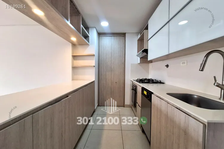 Apartamento de 3 alcobas en arriendo en Castropol, Medellín, 115 m² · foto 8 de 24