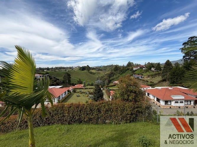 Casa de 3 alcobas en venta en El Carmen De Viboral, El Carmen de Viboral · foto 2 de 4
