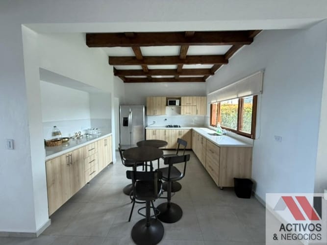Casa de 3 alcobas en venta en El Carmen De Viboral, El Carmen de Viboral · foto 4 de 4
