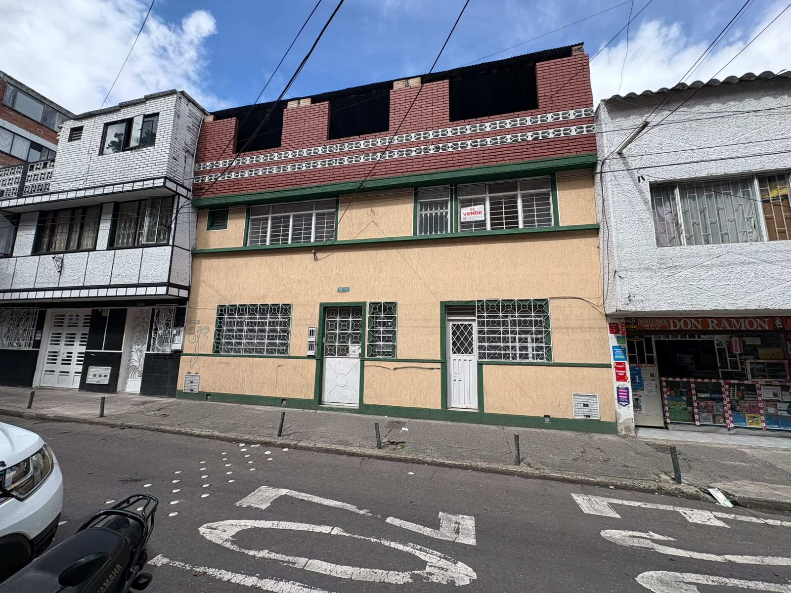 Casa en venta en San Jose, Bogotá · foto 3 de 9