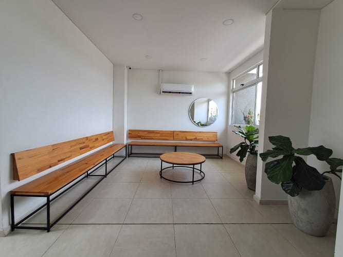 Apartamento de 2 alcobas en venta en Candelaria, 60 m² · foto 2 de 15