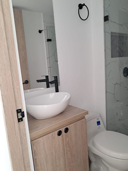 Apartamento de 3 alcobas en venta en Niquia, Bello, 54 m² · foto 13 de 16