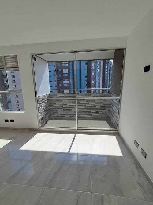 Apartamento de 3 alcobas en venta en Niquia, Bello, 54 m² · foto 3 de 16