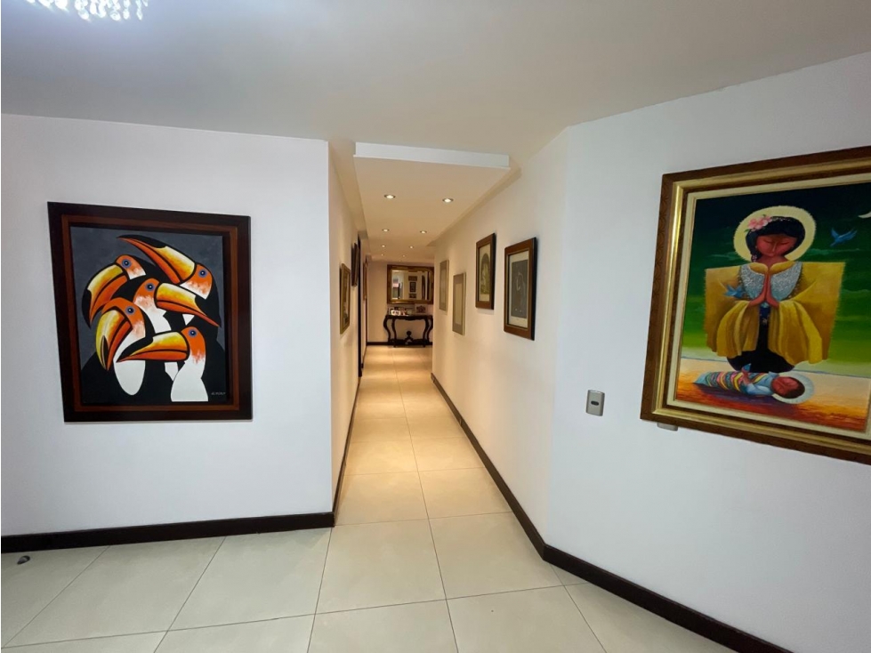 Apartamento en venta en Los Rosales, Bogotá · foto 6 de 24