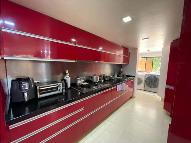 Apartamento en venta en Los Rosales, Bogotá · foto 10 de 24