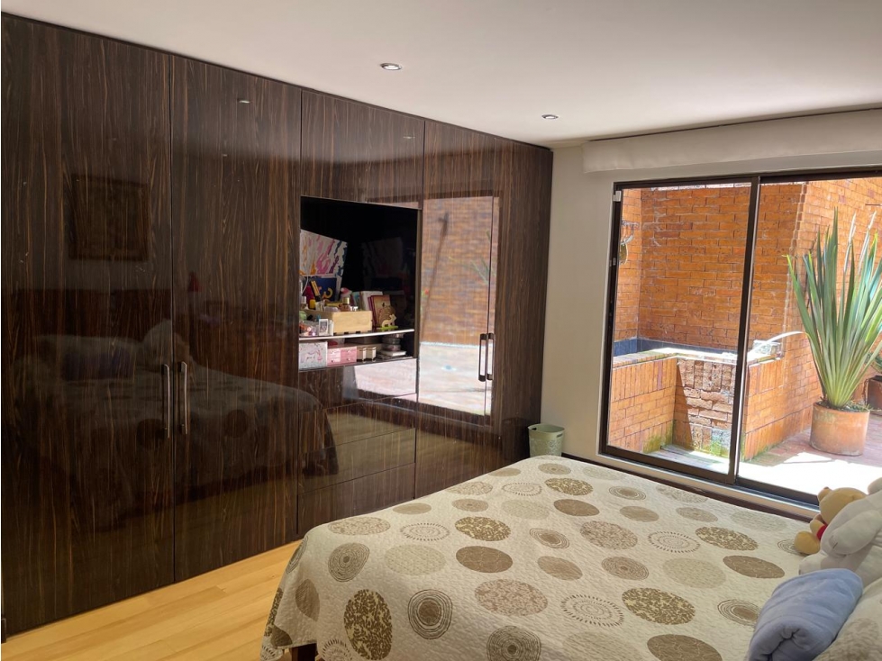 Apartamento en venta en Los Rosales, Bogotá · foto 12 de 24