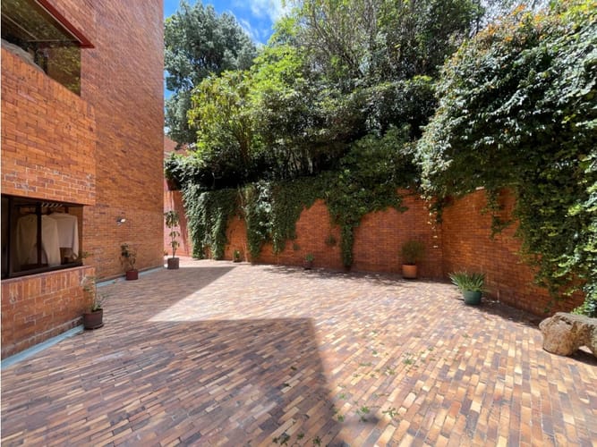 Apartamento en venta en Los Rosales, Bogotá · foto 22 de 24