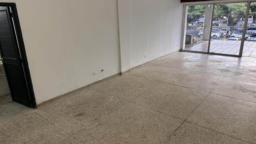 Oficina en arriendo en Urbanizacion La Merced, Cali, 36 m² · foto 7 de 10