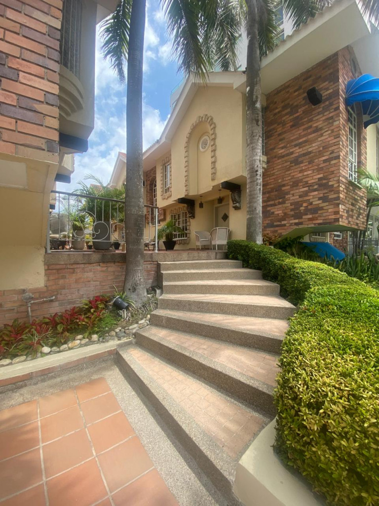 Casa en venta en Altos Del Limon, Barranquilla · foto 2 de 23