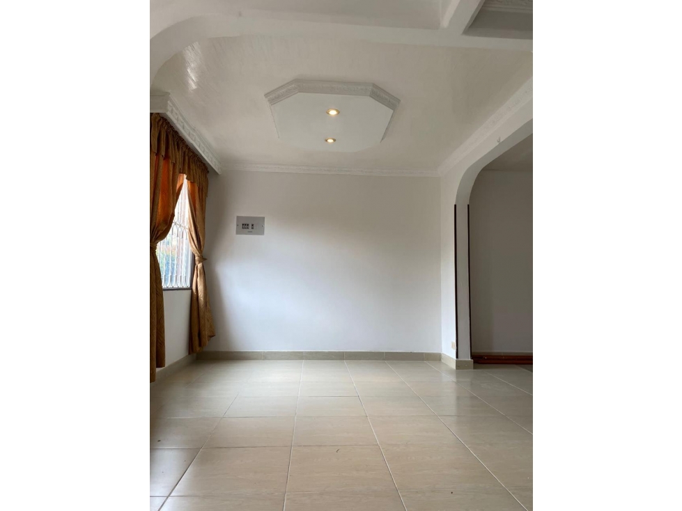 Casa en venta en Fontibon, Bogotá · foto 9 de 14