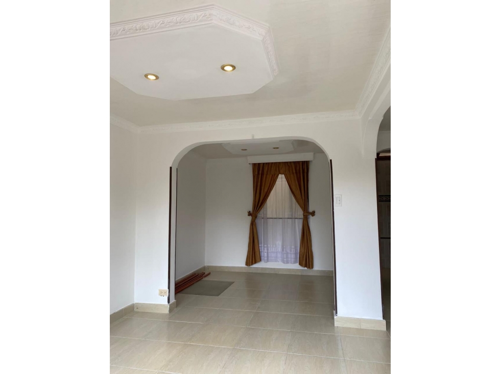 Casa en venta en Fontibon, Bogotá · foto 11 de 14