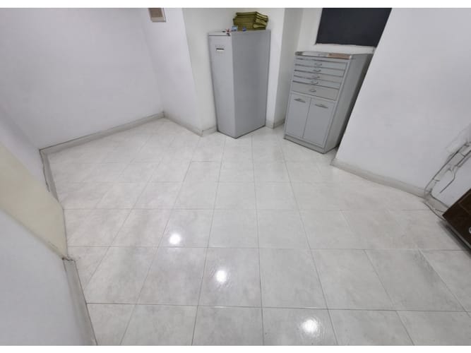 Local en arriendo en Villa Nueva, Medellín, 270 m² · foto 11 de 24