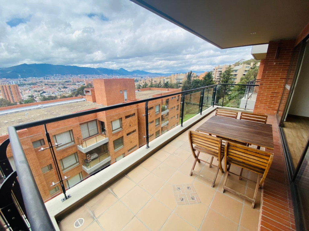 Apartamento en arriendo en Colinas De Suba, Bogotá · foto 4 de 22