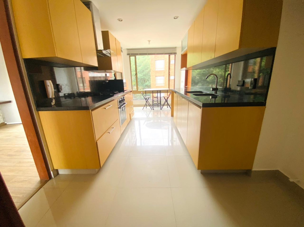 Apartamento en arriendo en Colinas De Suba, Bogotá · foto 9 de 22