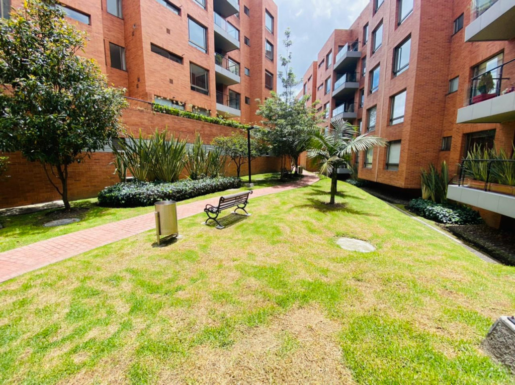 Apartamento en arriendo en Colinas De Suba, Bogotá · foto 19 de 22