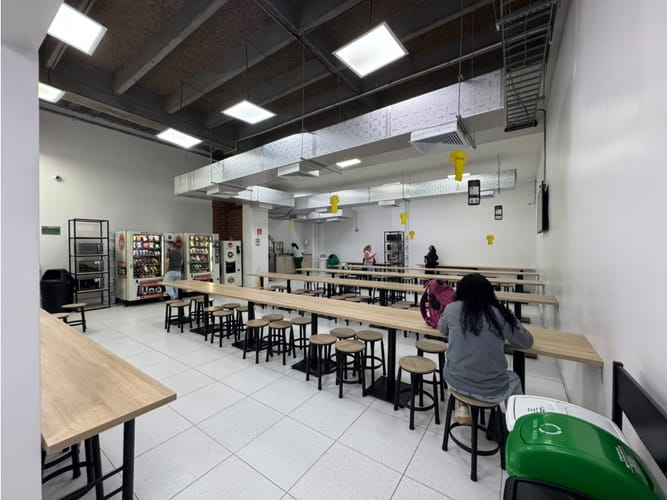 Oficina en arriendo en Shellmar, Medellín, 1500 m² · foto 8 de 24