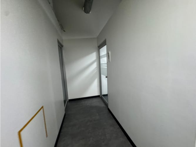 Oficina en arriendo en Shellmar, Medellín, 1500 m² · foto 21 de 24