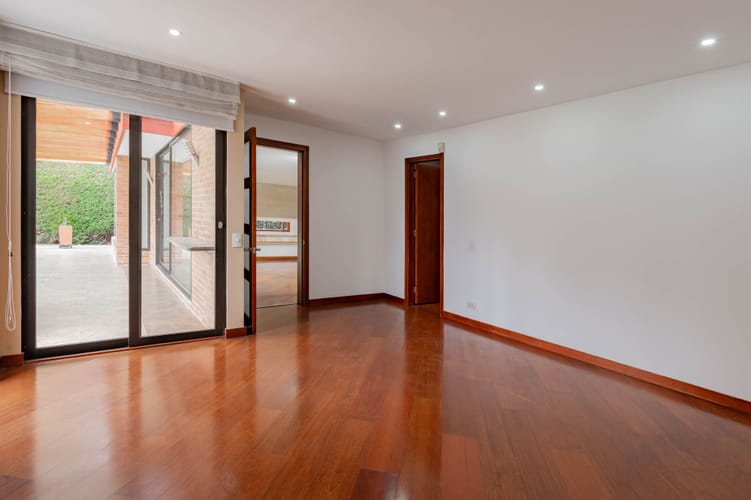 Casa en venta en San Jose De Bavaria, Bogotá · foto 6 de 20