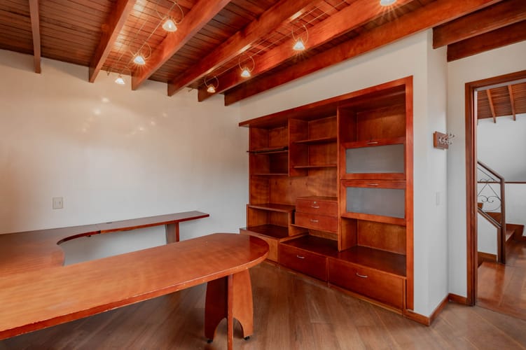 Casa en venta en San Jose De Bavaria, Bogotá · foto 13 de 20