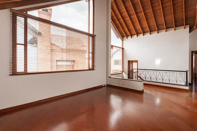 Casa en venta en San Jose De Bavaria, Bogotá · foto 14 de 20