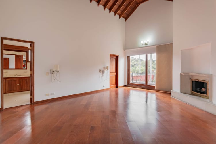 Casa en venta en San Jose De Bavaria, Bogotá · foto 16 de 20