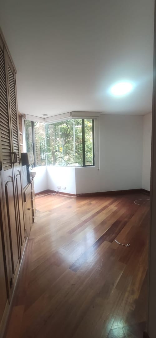 Apartamento en venta en Santa Barbara Central, Bogotá · foto 10 de 24