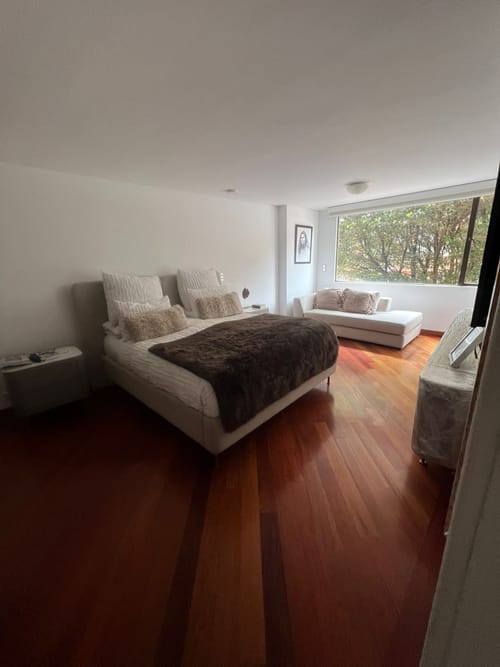 Apartamento en venta en Santa Barbara Central, Bogotá · foto 8 de 24