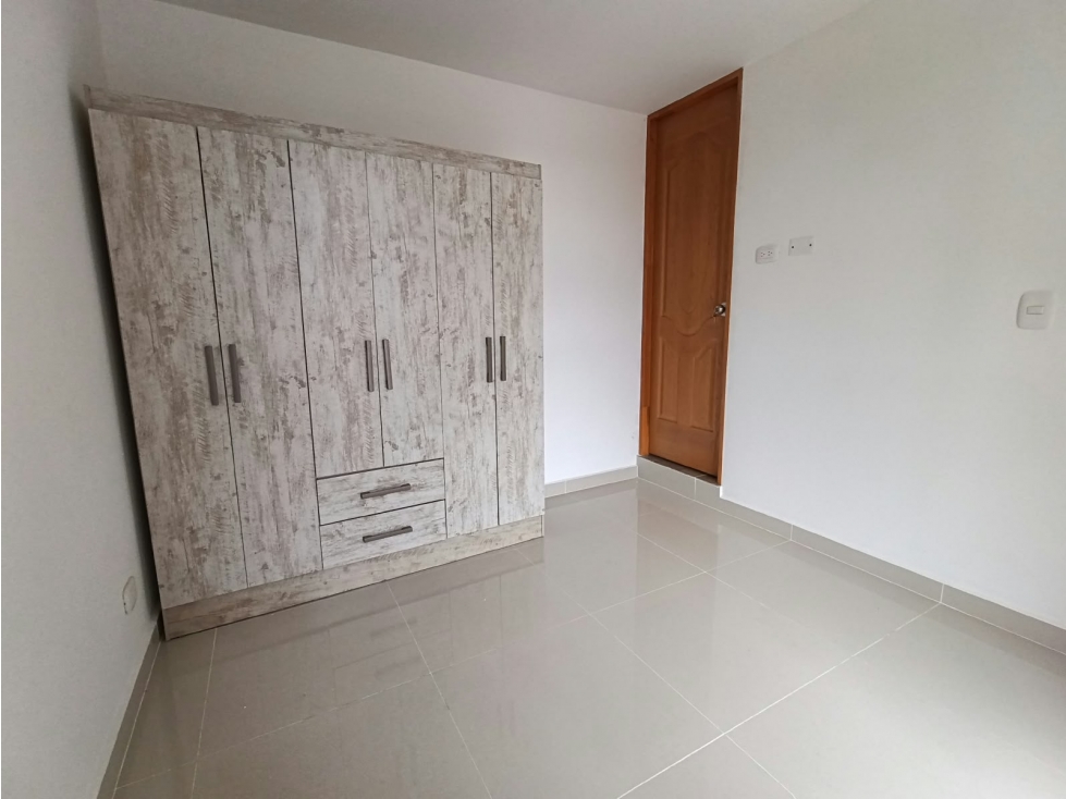 Apartamento en arriendo en La Macarena, Rionegro · foto 6 de 10