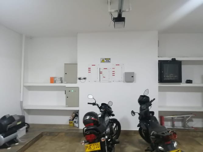 Casa de 7 alcobas en venta en Ciudad Jardin, Cali, 352 m² · foto 5 de 9