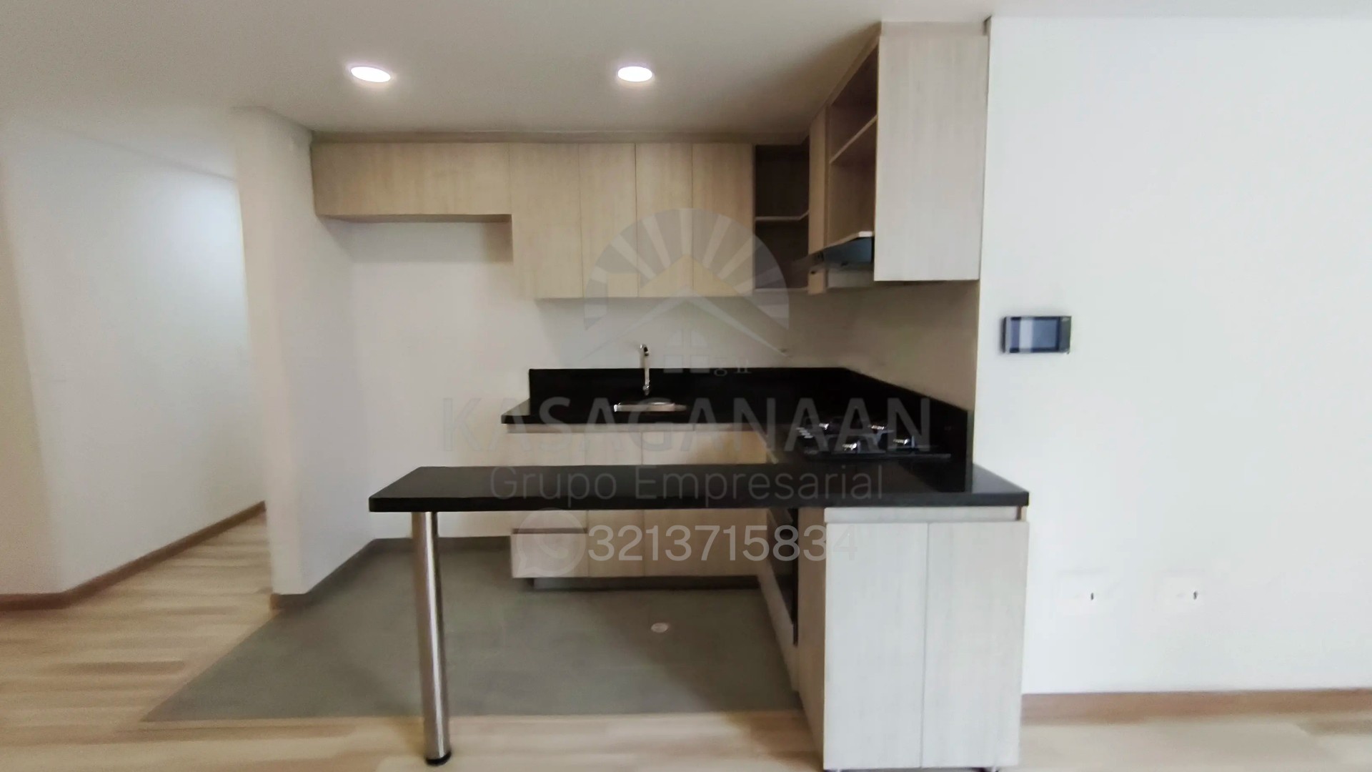 Apartamento en venta en Quinta Paredes, Bogotá · foto 8 de 24