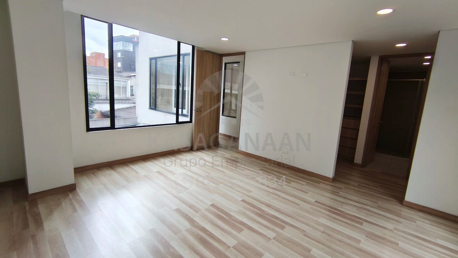 Apartamento en venta en Quinta Paredes, Bogotá · foto 13 de 24