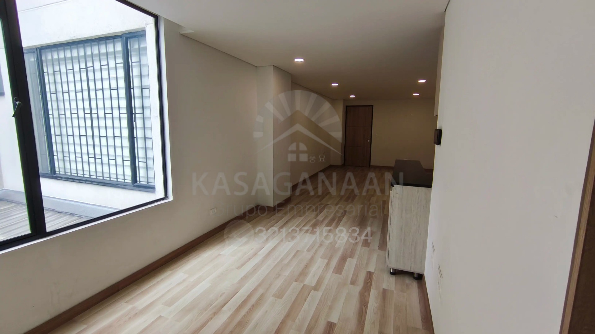 Apartamento en venta en Quinta Paredes, Bogotá · foto 10 de 24