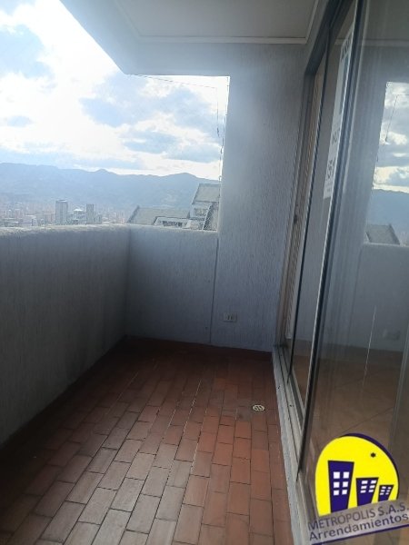 Apartamento en arriendo en Santa Lucia, Medellín · foto 6 de 19