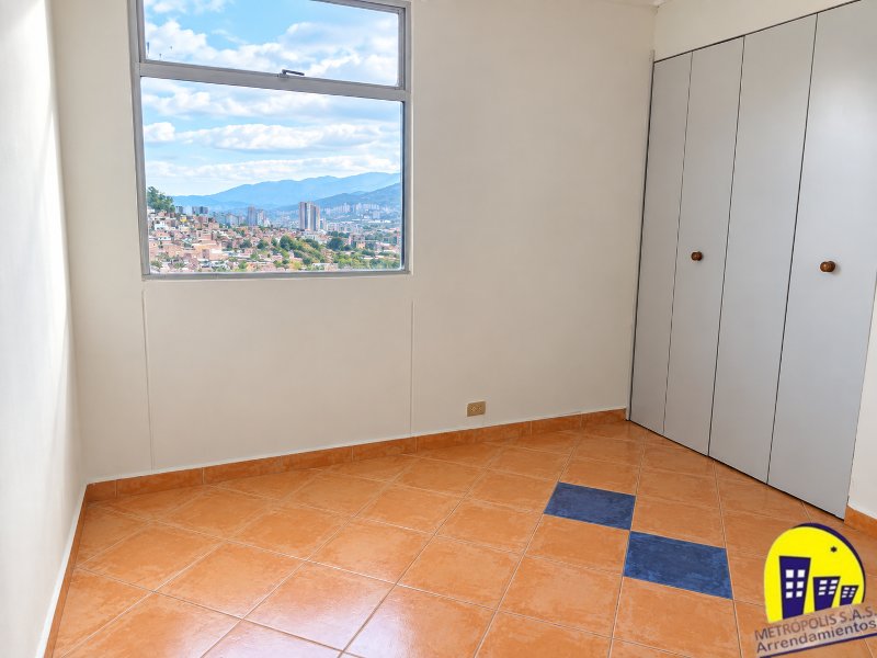 Apartamento en arriendo en Santa Lucia, Medellín · foto 9 de 19