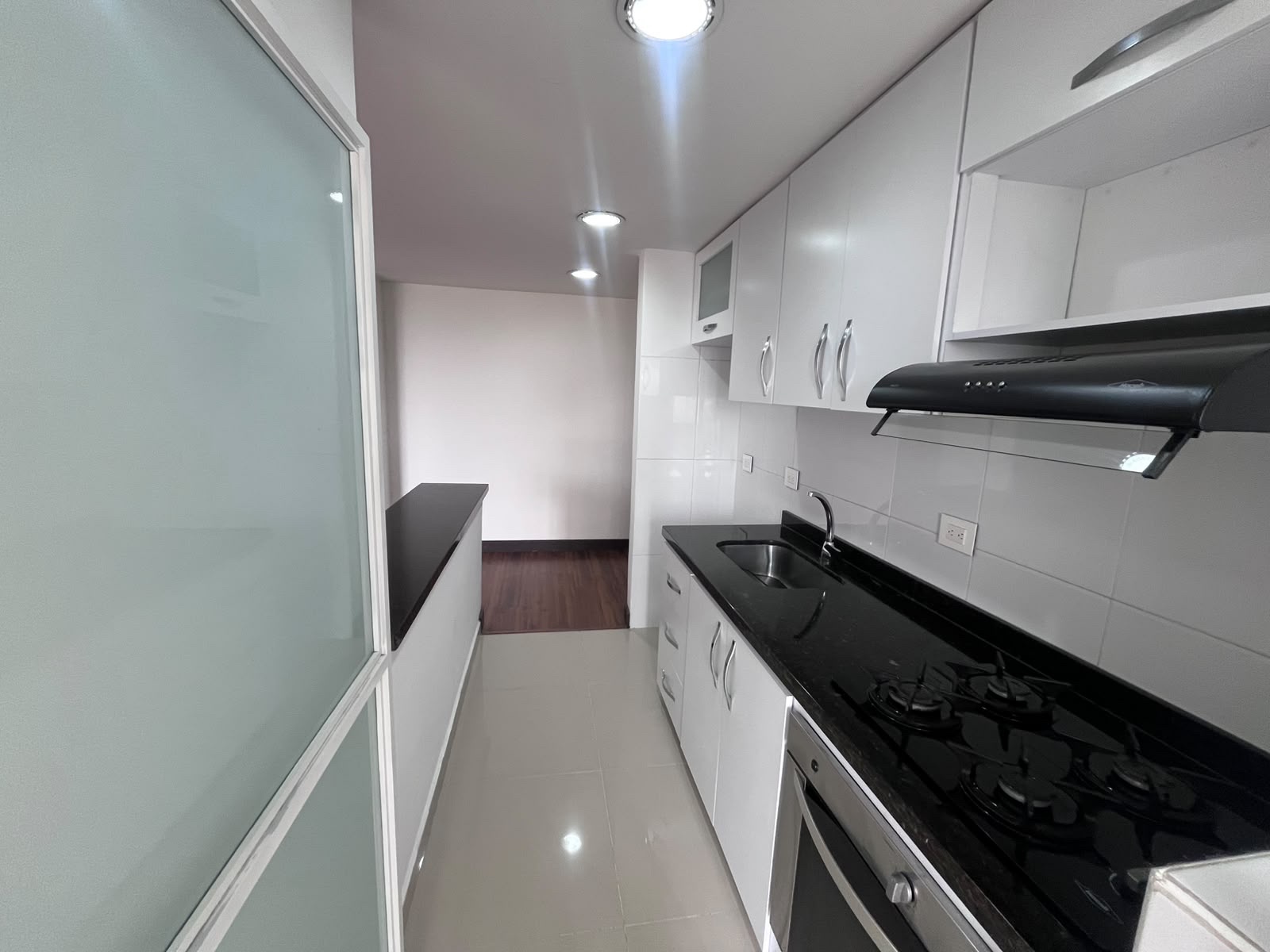 Apartaestudio en venta en Palermo, Manizales · foto 3 de 12