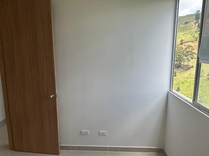 Apartamento de 3 alcobas en venta en Maria Auxiliadora, Sabaneta, 55 m² · foto 9 de 19