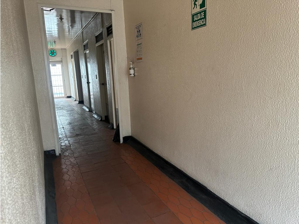 Casa en venta en Plaza De Las Américas, Bogotá · foto 3 de 13