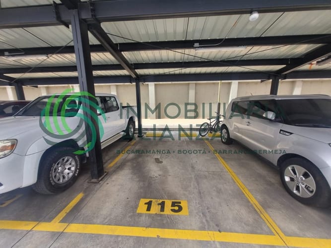 Apartamento de 3 alcobas en venta en El Recreo, Floridablanca, 84 m² · foto 18 de 24