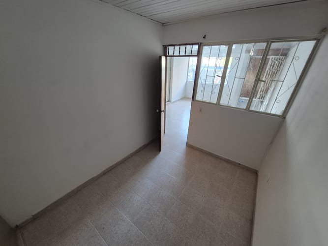 Casa de 7 alcobas en arriendo en San Francisco, Bucaramanga, 195 m² · foto 16 de 19
