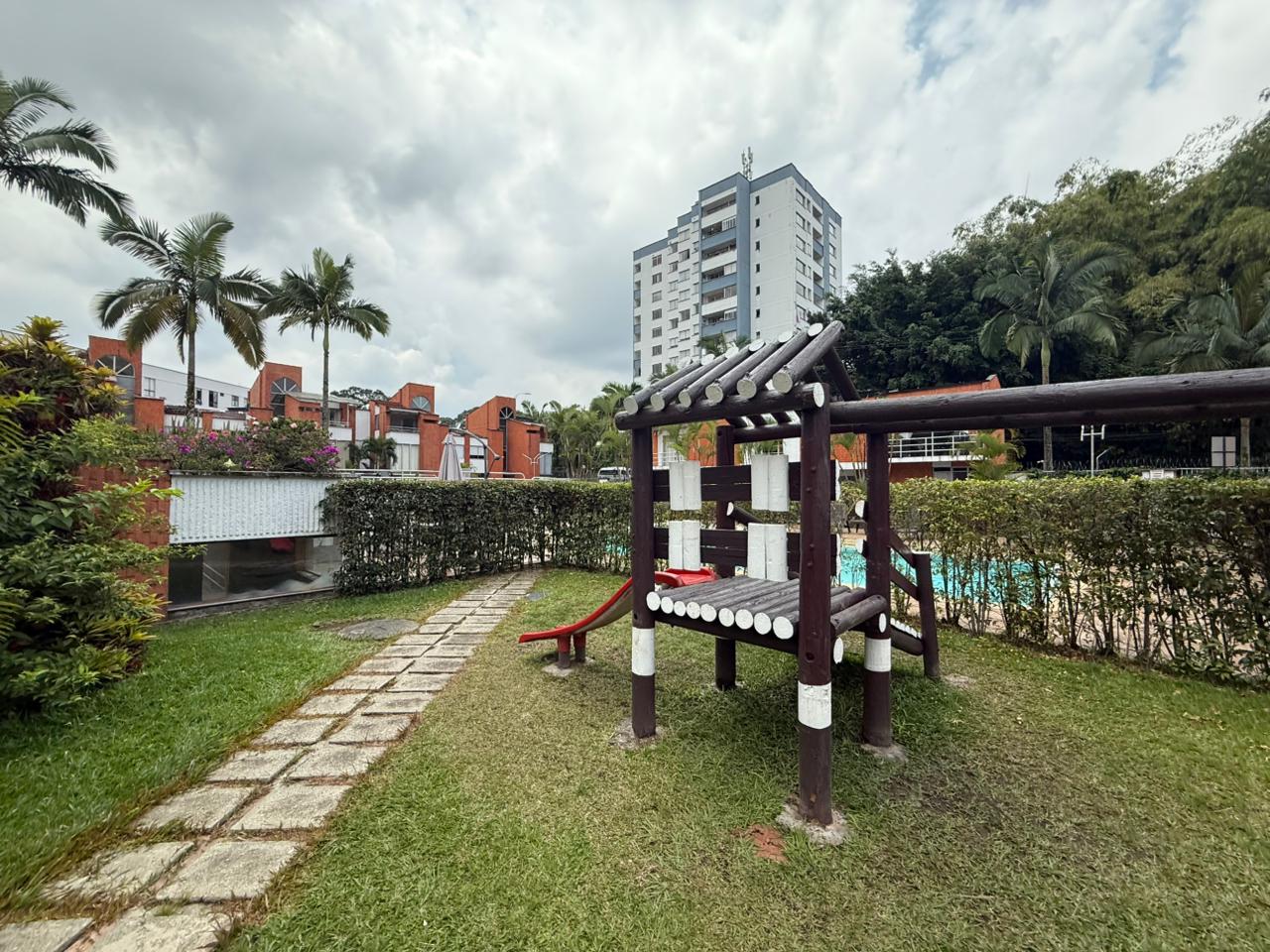 Casa en venta en Los Alamos, Pereira · foto 3 de 6