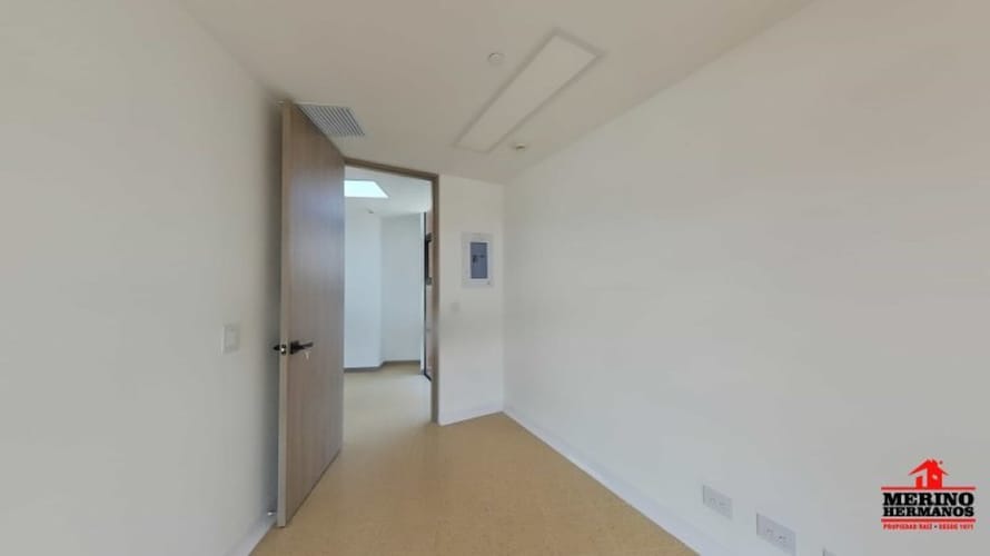 Consultorio en arriendo en El Poblado, Medellín, 32 m² · foto 4 de 15