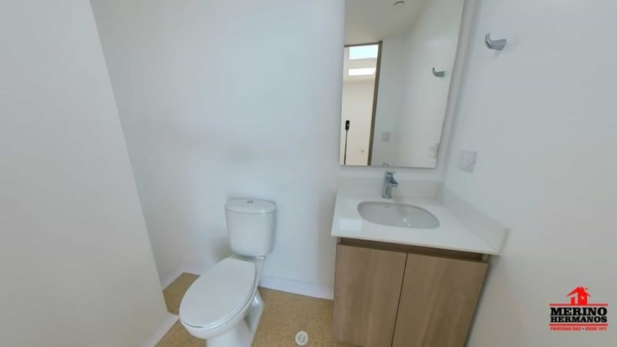 Consultorio en arriendo en El Poblado, Medellín, 32 m² · foto 6 de 15