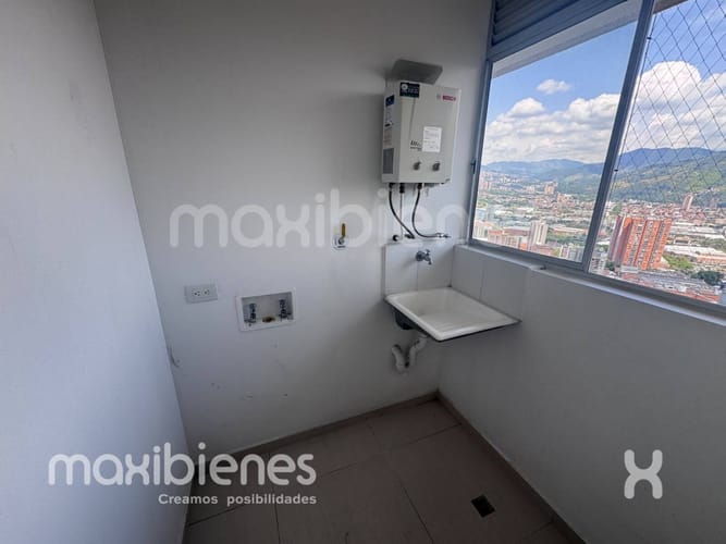 3BR Apartment in Asdesillas (75 m²) - 4