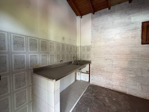 Casa de 4 alcobas en venta en Pueblo Viejo, La Estrella, 960 m² · foto 3 de 14