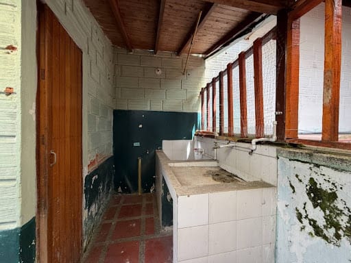 Casa de 4 alcobas en venta en Pueblo Viejo, La Estrella, 960 m² · foto 13 de 14