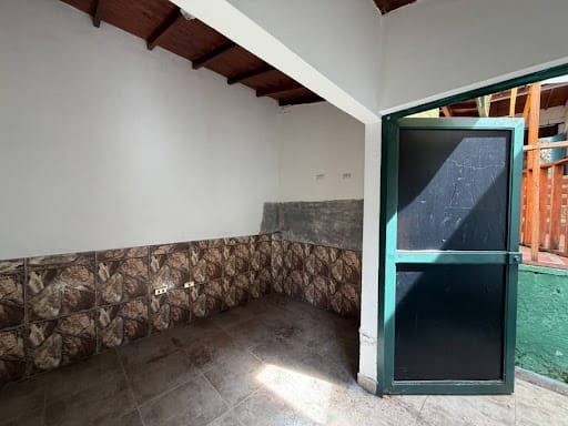 Casa de 4 alcobas en venta en Pueblo Viejo, La Estrella, 960 m² · foto 14 de 14