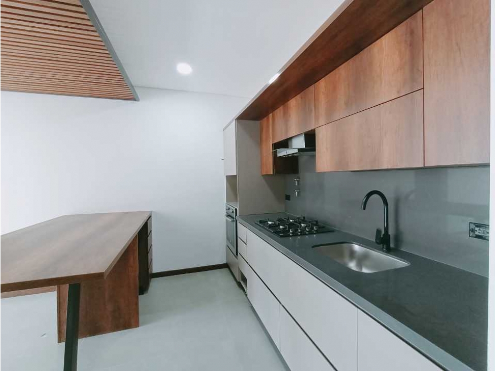 Apartamento en arriendo en Las Palmas, Medellín · foto 5 de 22